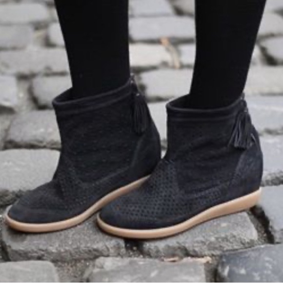 ISABEL MARANT Basley black perforated suede boots - Picture 1 of 7